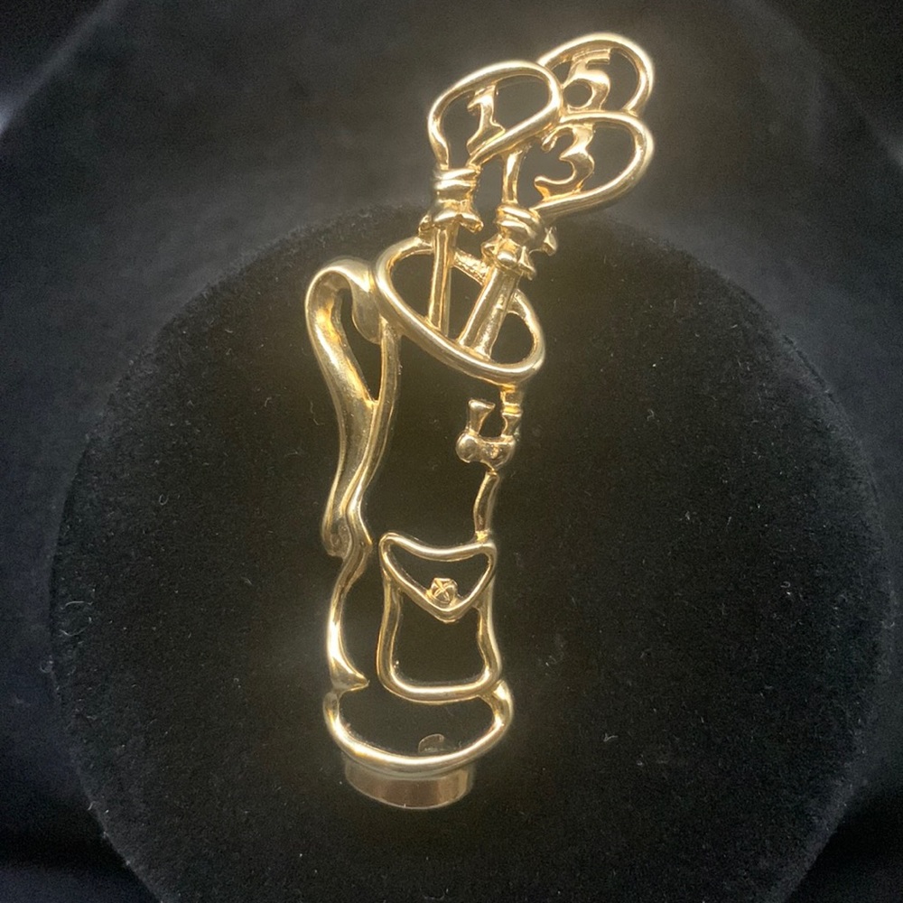 - Vintage Golf Bag Brooch 1,3,5 Gold Tone